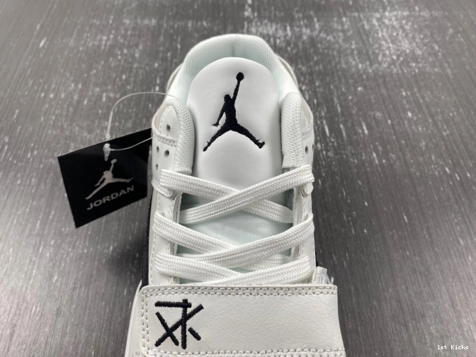 JORDAN THE CHECK FZ8117-001 X SCOTT TRAVIS CUT 0630